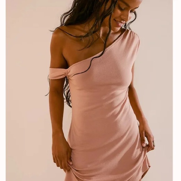 Free People Dresses, Free People Beach Cora Mini in Tuscany (dusty rose color) - Picture 2 of 8